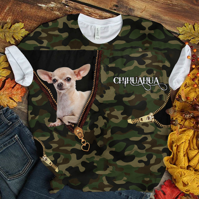 Chihuahua 2 Camo T-shirt